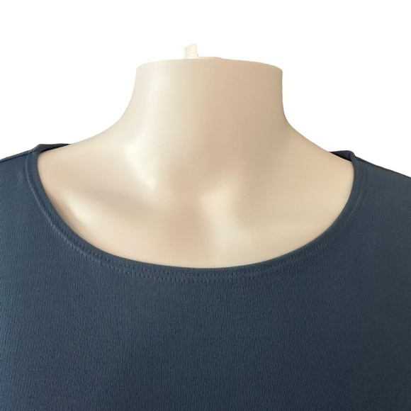 Easywear by Chico's Size 1/US 8/M Slinky Asymmetrical Work Travel Side slit Top - Picture 6 of 16